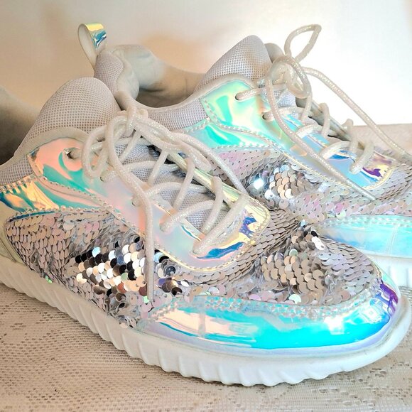 Forever RAZZLE DAZZLE Tennis Shoes - Picture 1 of 5